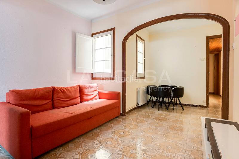 Foto c79e9b86-cca1-4579-af83-d13a16c0fb54. Piso en Sant Andreu de Palomar Barcelona