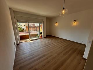 Flat  Calle roger