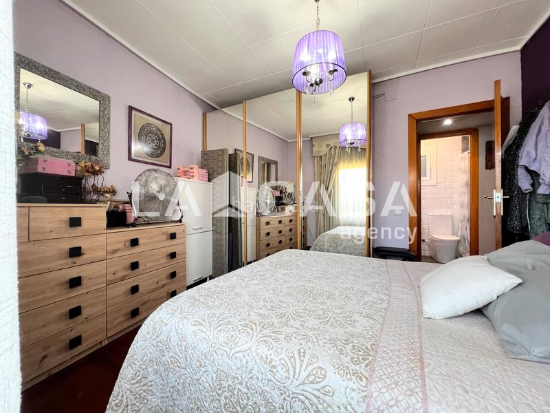 Foto 2db79158-0f00-4cb3-83b3-232aabcbb834. Appartement avec chauffage dans Prosperitat Barcelona
