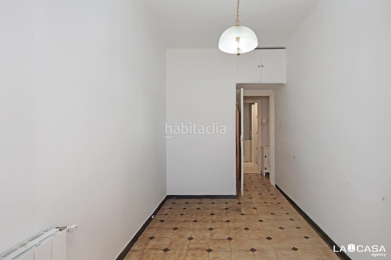 Foto 25d1b1f5-aa5c-4a2e-af9d-339030b94e8e. Rez-de-chaussée dans Can Vidalet Esplugues de Llobregat