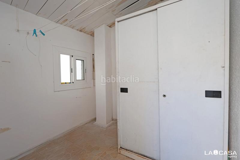 Foto ba554d92-1a52-4bf0-8177-adcfc81df26d. Rez-de-chaussée dans Can Vidalet Esplugues de Llobregat