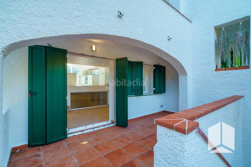 Foto 539d720d-c32b-4865-8095-60fb93e5a526. Casa adosada en El Poal Castelldefels