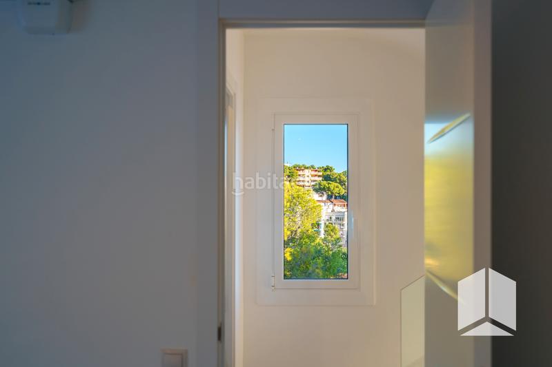 Foto 7a959840-1422-42ce-bfce-2d2f0fe0eef4. Semi detached house with parking in El Poal Castelldefels