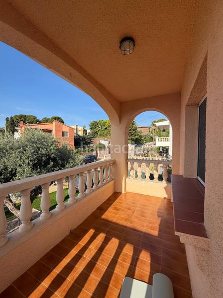 Foto d4e6b840-e31c-4feb-a45c-dfb17aa4b4c8. Maison avec parking dans Cunit residencial Cunit