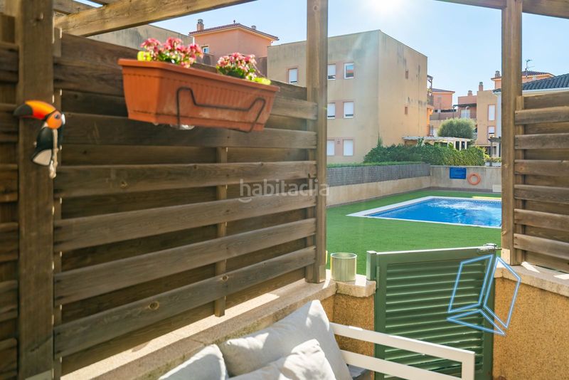 Foto d75d7ffc-4931-4ca0-80db-3a41770f909f. Casa adossada amb aparcament piscina a Les Salines-Pla de Sant Pere Cubelles