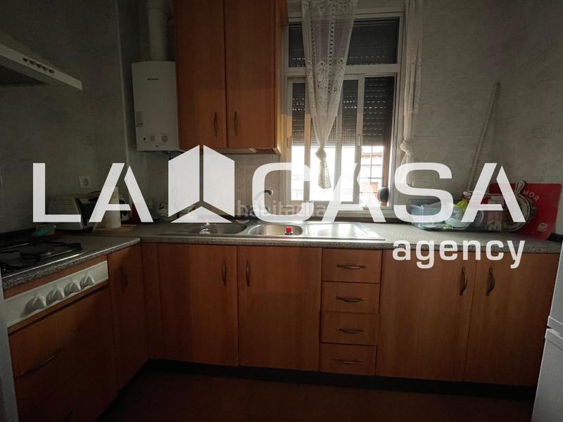 Foto 33308511-ff43-4e24-ac64-48d947cadf80. Casa en Centro - Doña Mercedes Dos Hermanas