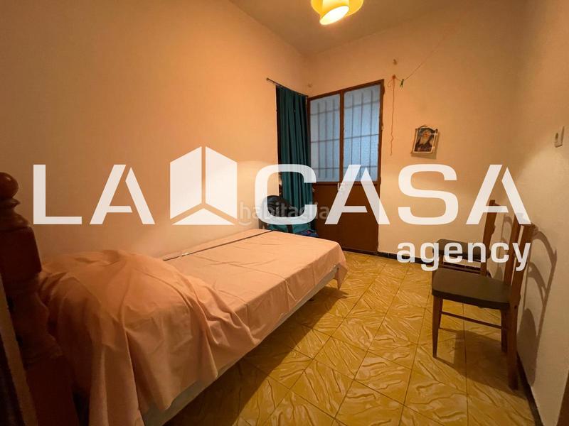 Foto d6a45b25-fdea-415d-9b74-c027fb06a9e0. Casa en Centro - Doña Mercedes Dos Hermanas