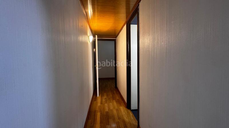 Foto d426d067-cc13-40e9-834b-13e26b1b8666. Appartamento in El Camp de l´Arpa del Clot Barcelona