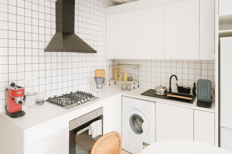 Foto 265e0cec-cbd3-4d44-85a4-24de9d0f1e71. Appartement avec chauffage dans El Camp de l´Arpa del Clot Barcelona