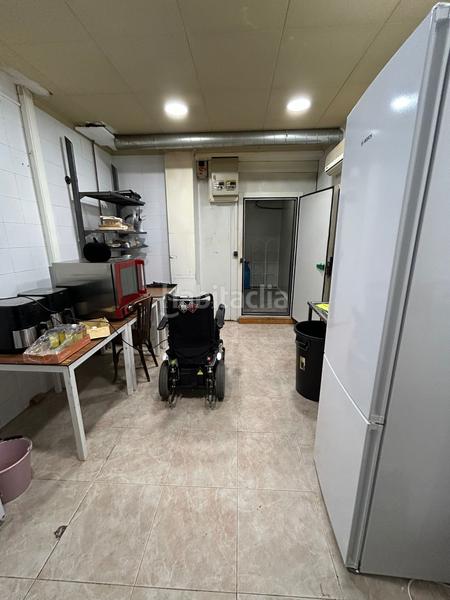 Foto f461f863-4ca6-4fc5-a3d0-dd909bf8595b. Location local commercial dans Centre Castelldefels