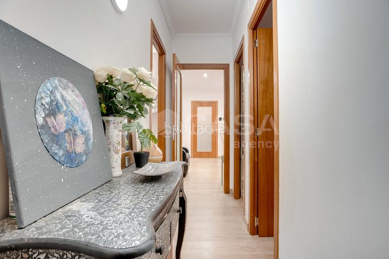 Foto 2edfec36-c280-479b-b9b7-d0300972955b. Piano terra con parcheggio piscina in Canovelles