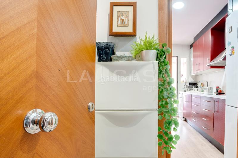 Foto c95f8313-3b01-458f-a9d1-2f9f3cdd08ef. Piano terra con parcheggio piscina in Canovelles