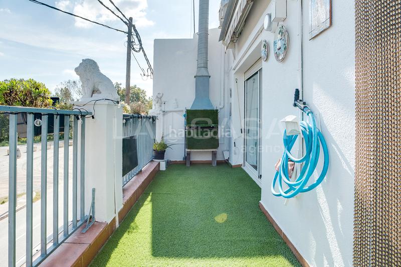 Foto 62a0b12a-0222-4764-89c2-93e889c3a17e. Maison jumelée avec parking dans Lliçà d´Amunt