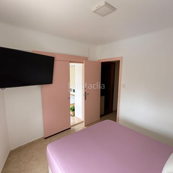 Foto 76899def-d1d8-4adb-96ae-369590d91b37. Casa en El Pedró Cornellà de Llobregat