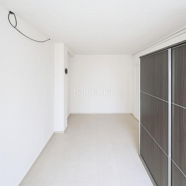 Foto ae892618-1b87-44a8-b15a-46d9faaa2b26. Haus in El Pedró Cornellà de Llobregat