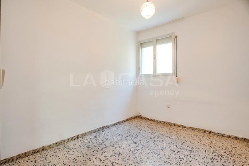 Foto da7cb183-ae5c-470e-9ef1-7299d520918d. Piso en La Verneda - La Pau Barcelona