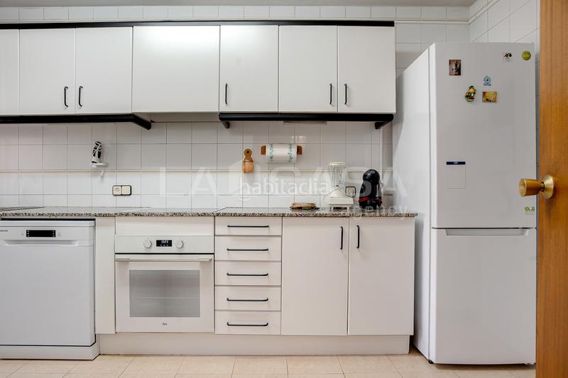 Foto 4e9b07d4-8acd-4819-a3f3-36a3239db6f5. Appartement avec chauffage dans Sant Adrià Nord Sant Adrià de Besòs