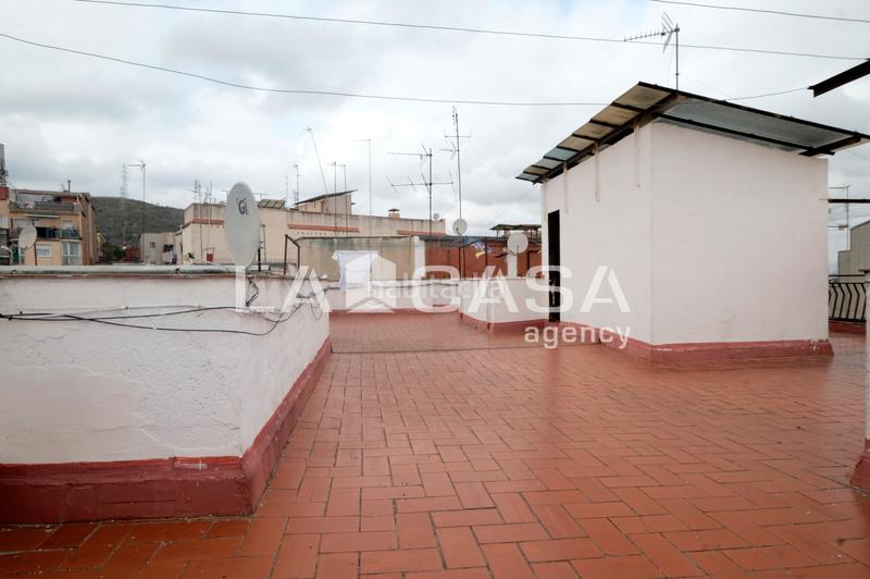 Foto ae3b6663-9dbe-4326-b386-e8c1f9fe8ee4. Piso en Trinitat Vella Barcelona