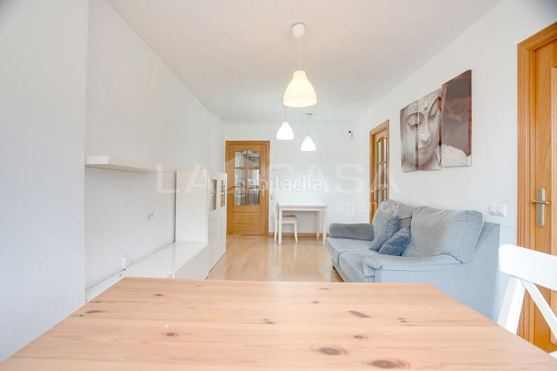 Foto b5a55db4-4d4f-48b6-9f6a-2643e3fb091a. Appartement dans La Verneda - La Pau Barcelona