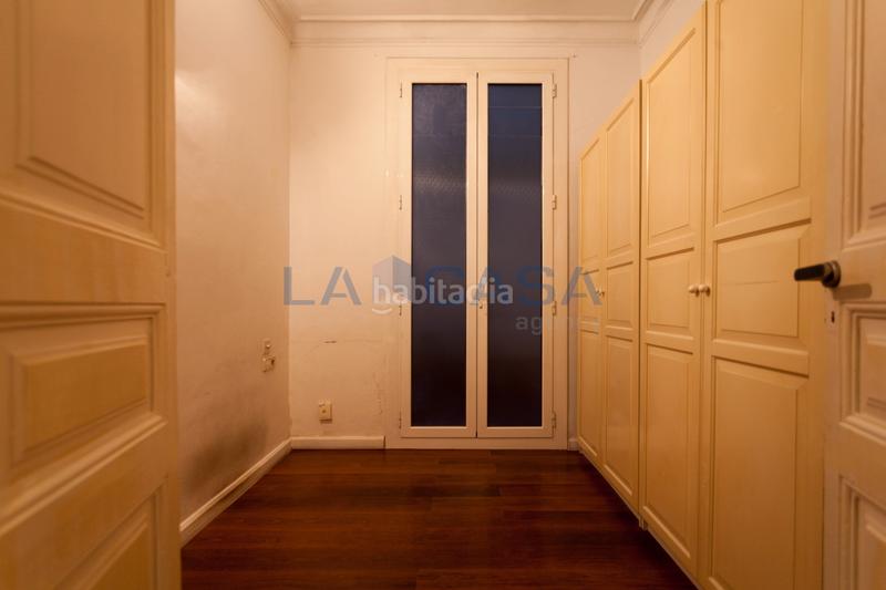 Foto 6110979e-3d78-4b81-b184-27a94d9a8e8c. Piso en Dreta de l´Eixample Barcelona