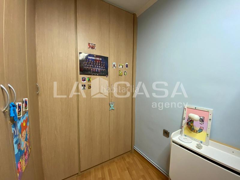 Foto 137192c5-575b-4054-a736-af9dcf748aa5. Dachwohnung mit heizung in Fondo Santa Coloma de Gramenet