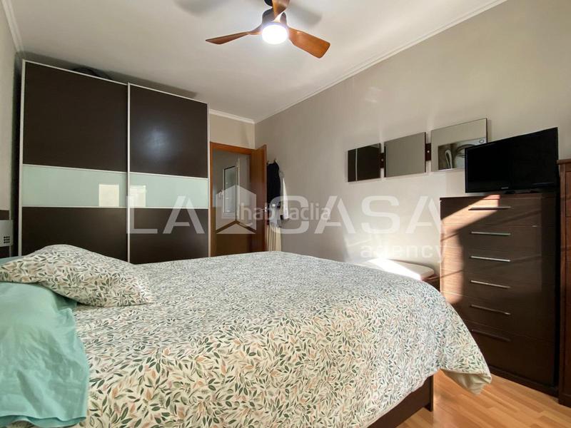 Foto de6e95de-9929-4ea9-a106-40bae3d15e2d. Dachwohnung mit heizung in Fondo Santa Coloma de Gramenet