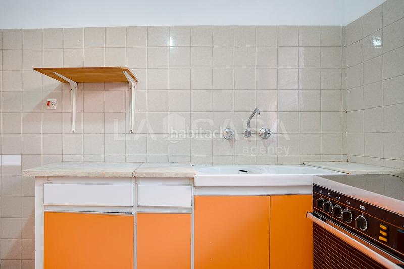Foto 9f56184a-7e57-4443-9bcb-9be6f4ee4e23. Appartamento con riscaldamento in La Verneda - La Pau Barcelona