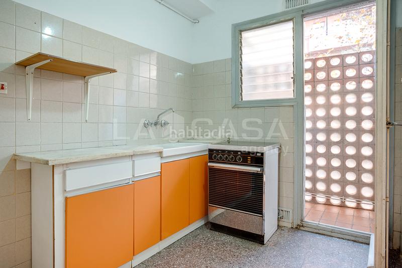 Foto ded4265c-4f49-43f0-8b65-1a30809c8185. Appartamento con riscaldamento in La Verneda - La Pau Barcelona