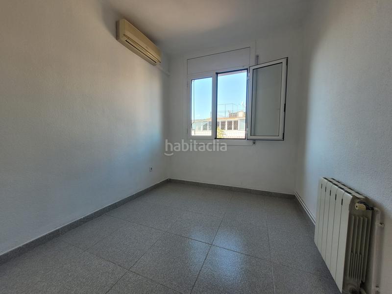 Foto a1be1734-c40e-47b9-838a-f58574599b53. Dachwohnung in Sants-Badal Barcelona