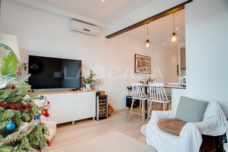 Foto 8bec3921-55e7-4cb1-827b-a64c07593c82. Àtic a Dreta de l´Eixample Barcelona