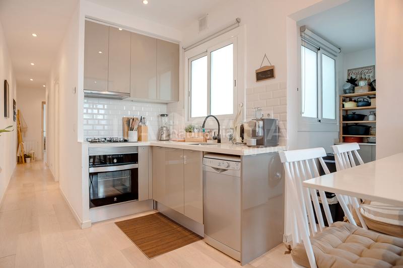 Foto 96bc6475-82be-4e7a-858a-5a90bccb1aba. Àtic a Dreta de l´Eixample Barcelona