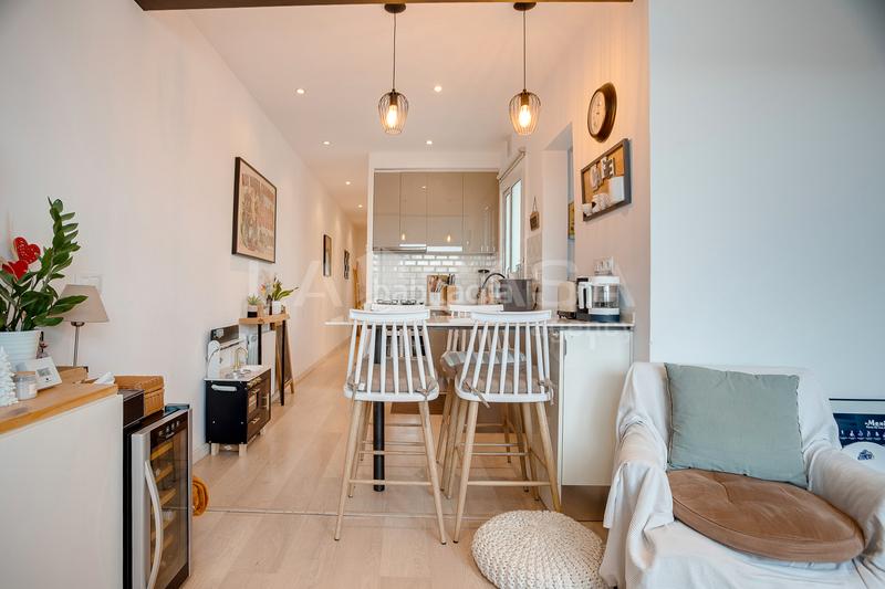 Foto ff9a27ca-680a-4747-8131-5203ecf9dd5a. Àtic a Dreta de l´Eixample Barcelona