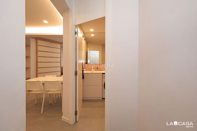 Foto 6a2fb42c-84be-44d5-91ab-a6963900d94a. Pis amb aparcament a El Poble Sec - Parc de Montjuïc Barcelona