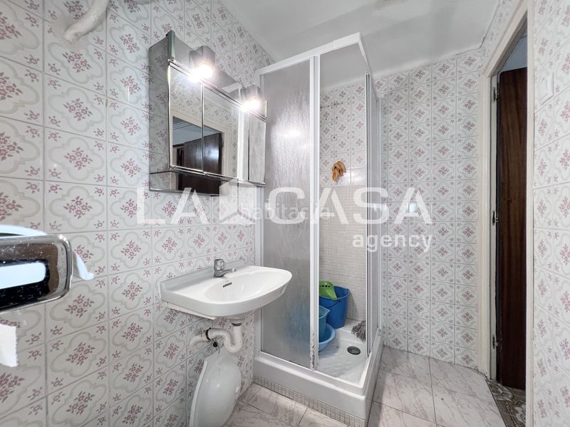 Foto 4a8b0e68-c49a-4024-8580-0ca43831c371. Pis amb calefacció a Bufalà Badalona