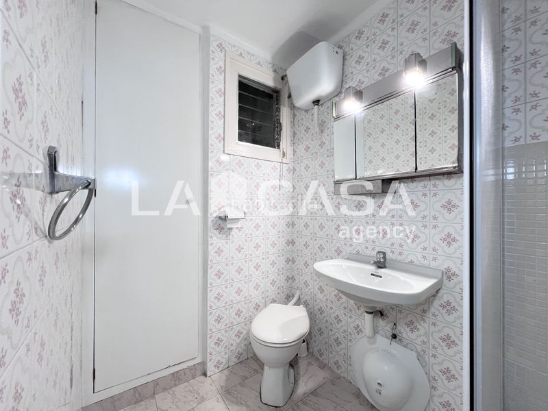 Foto d7f44c95-0a2a-4f53-bbff-2726b704d16f. Pis amb calefacció a Bufalà Badalona