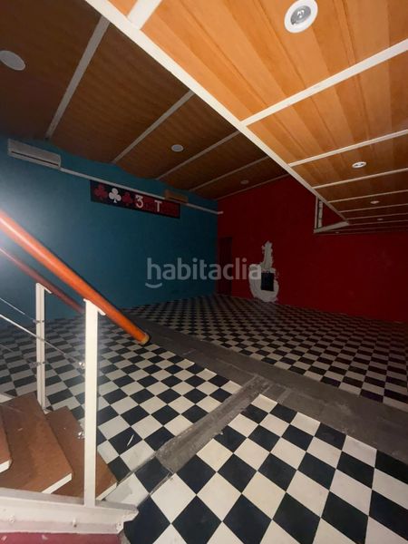 Foto a5cebfc6-9785-412c-88bd-3f4ed50be4c1. Local comercial a Hostafrancs Barcelona