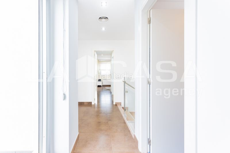 Foto 259e6413-f44a-450d-a902-0452ffd3acaa. Casa aparellada amb calefacció aparcament a Olimar-Carambolo-Atalaya de Levante Chiva