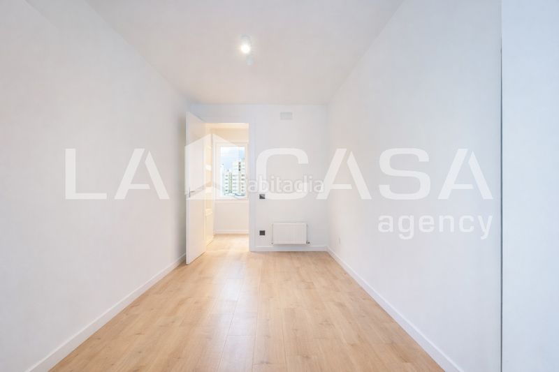 Foto 34dd6a8b-0c89-49bb-a48b-94626f5b193a. Piso en L´Illa Perduda Valencia