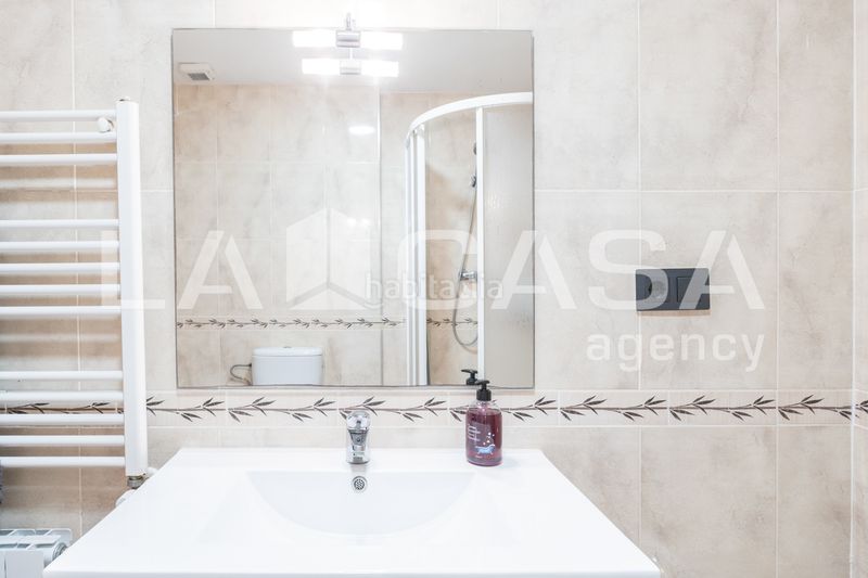 Foto d17819b3-96d9-4e80-9885-cbe2e2898248. Piso en L´Illa Perduda Valencia