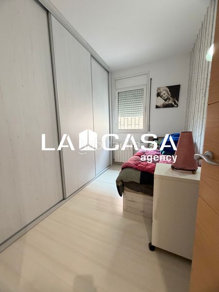 Foto 0cfff3ca-b2cb-4b51-a8d5-b713f15433e9. Pis amb calefacció a Montigalà Badalona