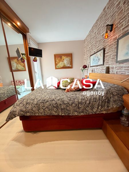 Foto 436438c0-f70d-4d98-9d4a-d8fd54580162. Pis amb calefacció a Montigalà Badalona