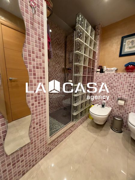 Foto 58e1a824-4331-4d67-8223-61377644e1da. Pis amb calefacció a Montigalà Badalona