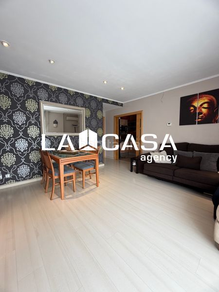 Foto 5d99505d-1918-4863-a6d7-e5e495f927ce. Pis amb calefacció a Montigalà Badalona