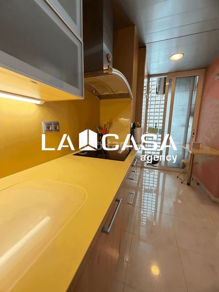 Foto ad6ed1b7-5978-4516-a7eb-05c240498744. Pis amb calefacció a Montigalà Badalona