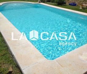 Chalet in Oromana