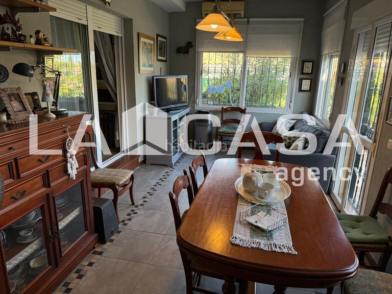 Foto bd1b4ef2-5d7b-4b8d-a122-f21a8f8fd3ff. Chalet en Olivar de Quintos Montequinto