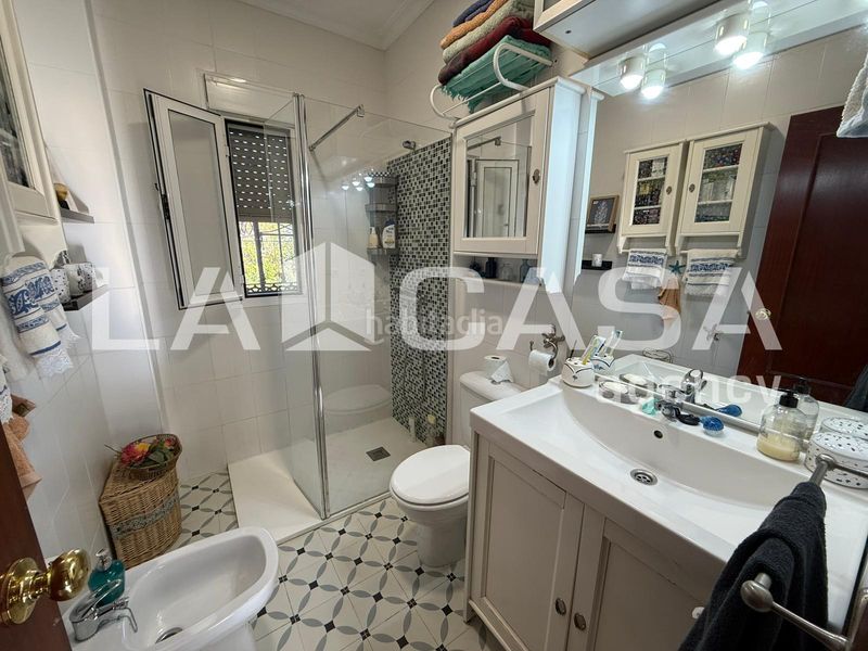 Foto bf1d34a1-55ce-4441-a399-1e96d386a85b. Chalet en Olivar de Quintos Montequinto