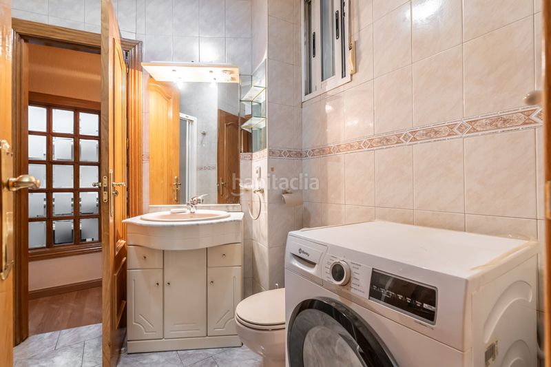 Foto 874a73ca-8924-46c3-b8fe-d05f12d9d0e5. Piso en Palos de Moguer Madrid