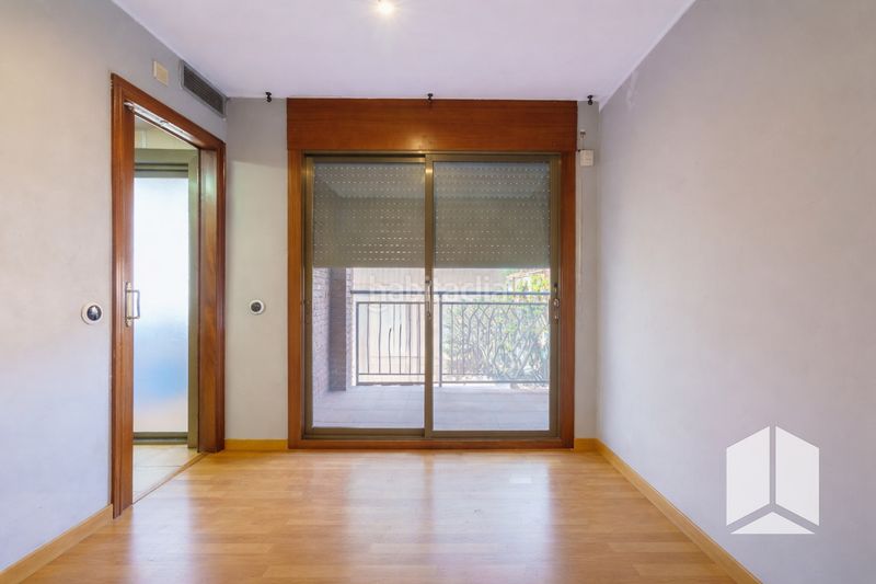 Foto ee5d23e2-7b6a-49dd-a7b3-cd514e2a83ce. Pis a Centre Castelldefels