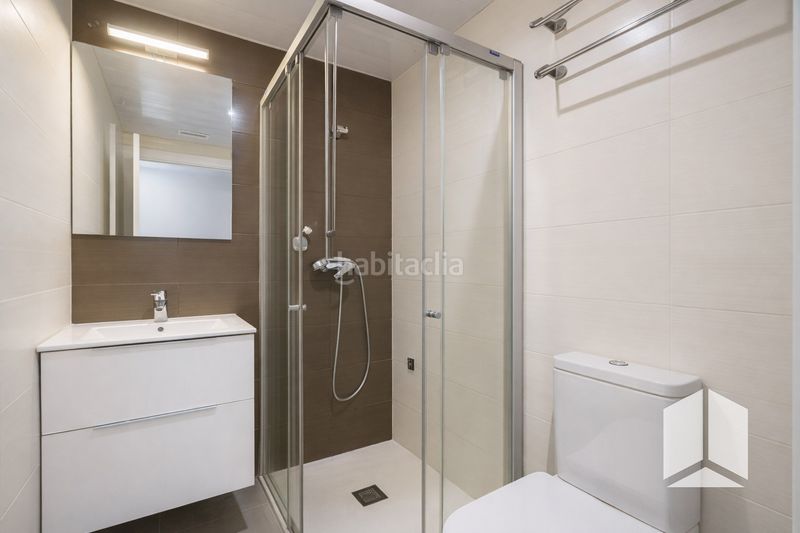 Foto 16877c70-cde9-4fff-8cd7-8ca81628a648. Pis amb aparcament piscina a Centre Castelldefels